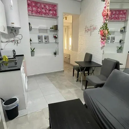 Huertas Apartment Madrid Exterior photo